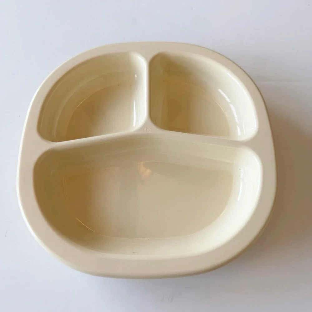 Rubbermaid Microwave Heatables Divided 2 Plates No Lid 0059 Speckled Almond VTG